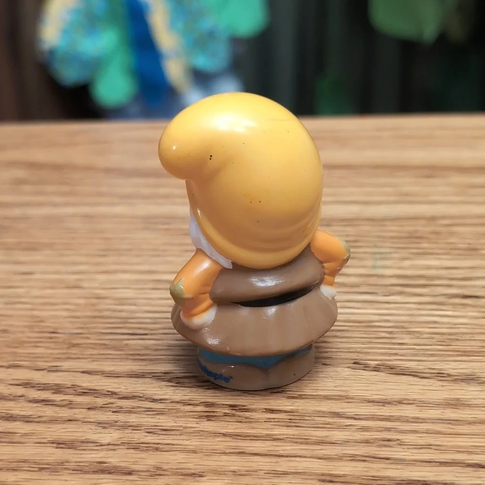 Fisher-Price Dopey Dwarf Figure Little People Disney Snow White Plastic